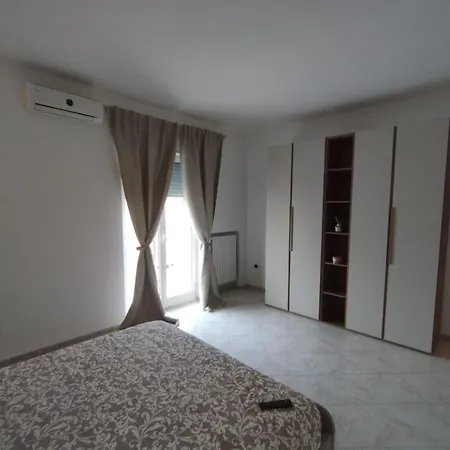 Lägenhet A Casa Di Cri Bari